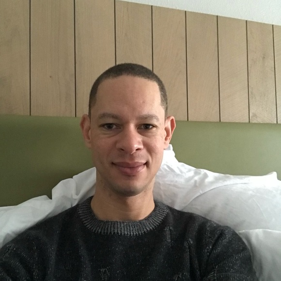 Meet your Posher, Kris - Picture 1 of 1